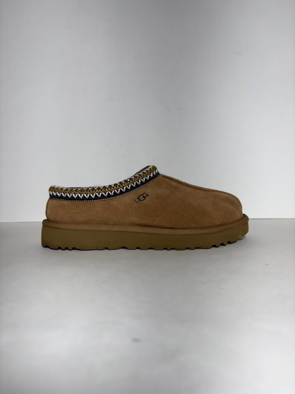 Ugg Tasman Slipper – Chestnut – Size 7M